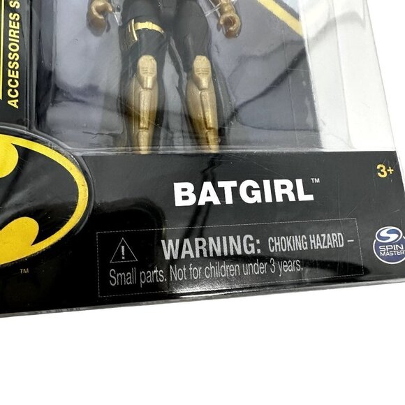 Spin Master Batgirl Action Figure DC Comics with Surprise Accessories - Picture 2 of 8